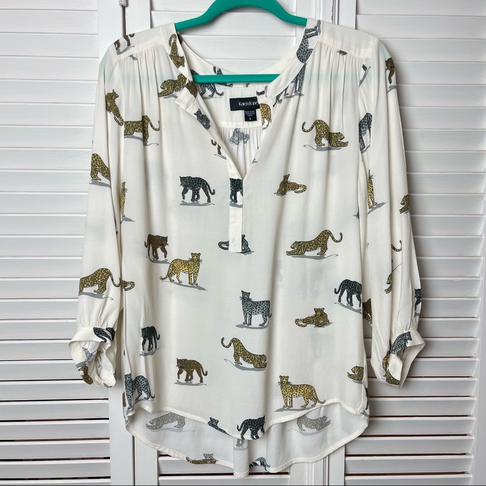Karen Kane Leopard Print 100% Viscose Blouse Size Small